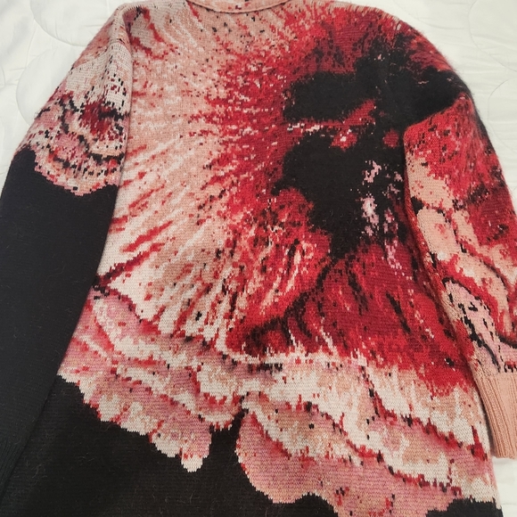 Alexander McQueen Intarsia Pattern Wool and Mohair Cardigan Sweater - Picture 6 of 8